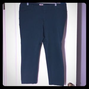 Green stretchy ankle pants